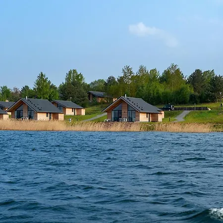 Ferienhaus Fur Bis Zu 4 Personen Zur Seeseite - #125051 Vakantiehuis Grobern